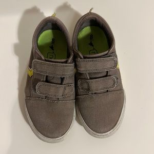 Kids Next shoes size 8.
